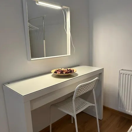 Star 2 Apartment *