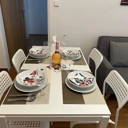 Apartment Star 2 *